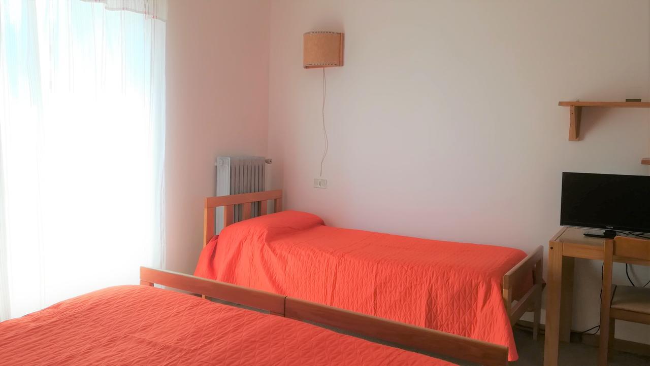 Hotel Tomei Ваттаро Экстерьер фото